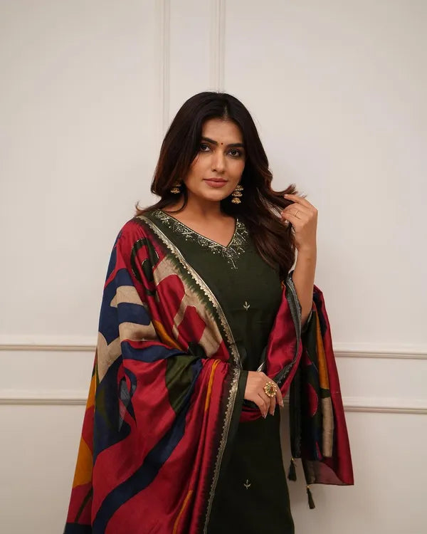 Green Embroider and Zari Work Rayon Straight Kurta And Pant  with Silk Dupatta Set